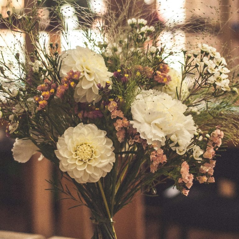 Blumen kaufen in Rüsselsheim, Blumengeschäft, Blumenladen, Blumensträuße, individuelle Floristik, Hochzeiten, Geburtstag, besondere Anlässe